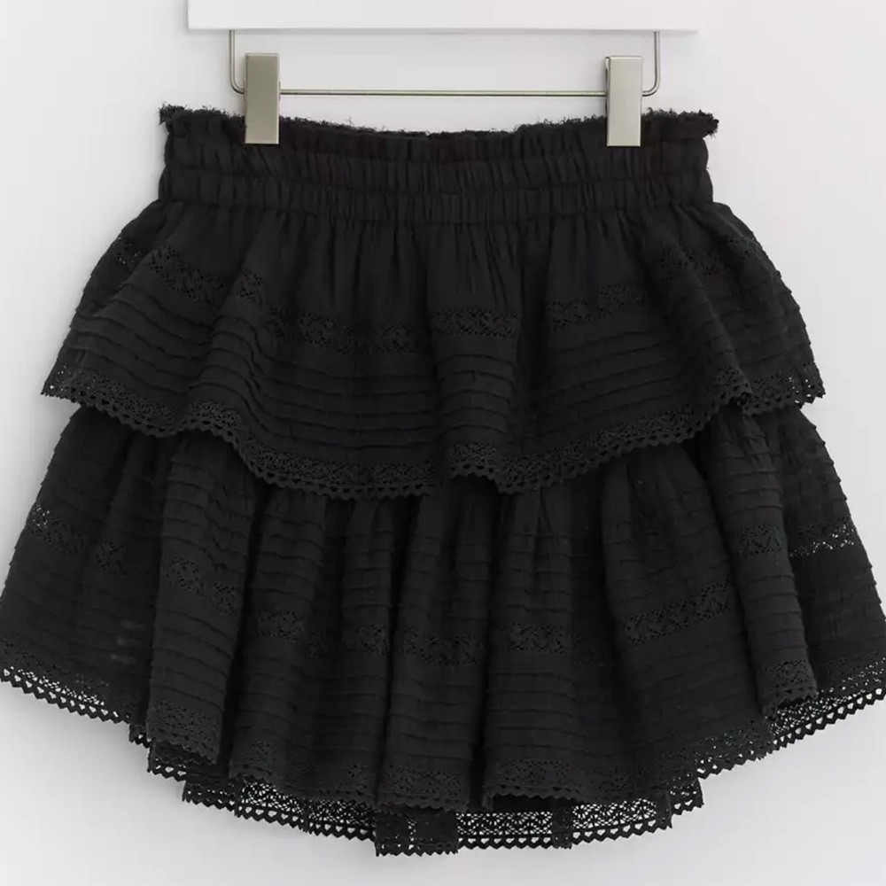 NWT Aerie Rock n Ruffle skirt Size S